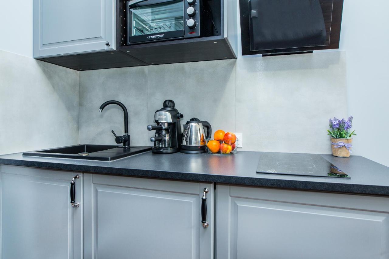 Tribeca City Center Apartments Краков Экстерьер фото