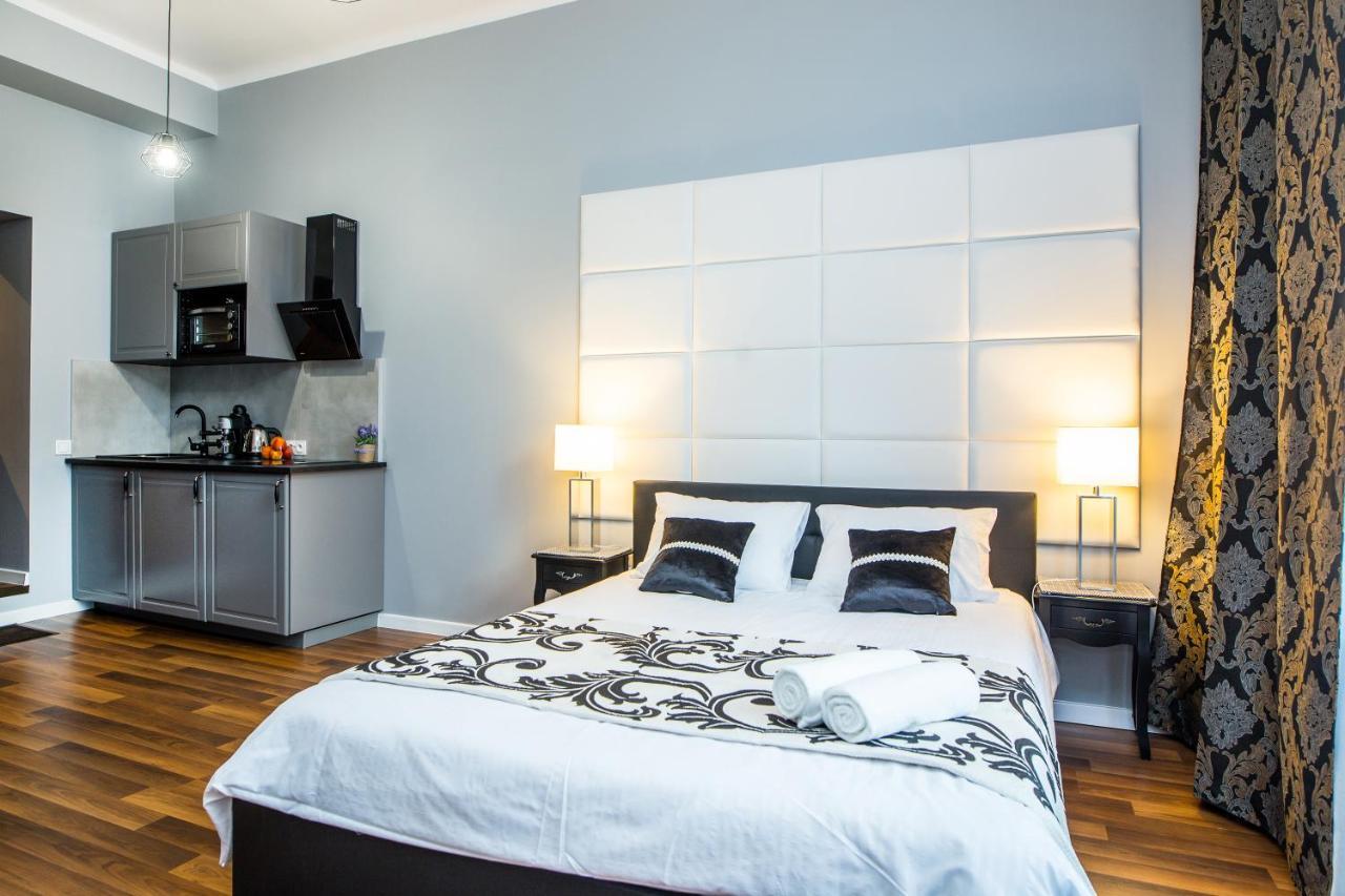 Tribeca City Center Apartments Краков Экстерьер фото