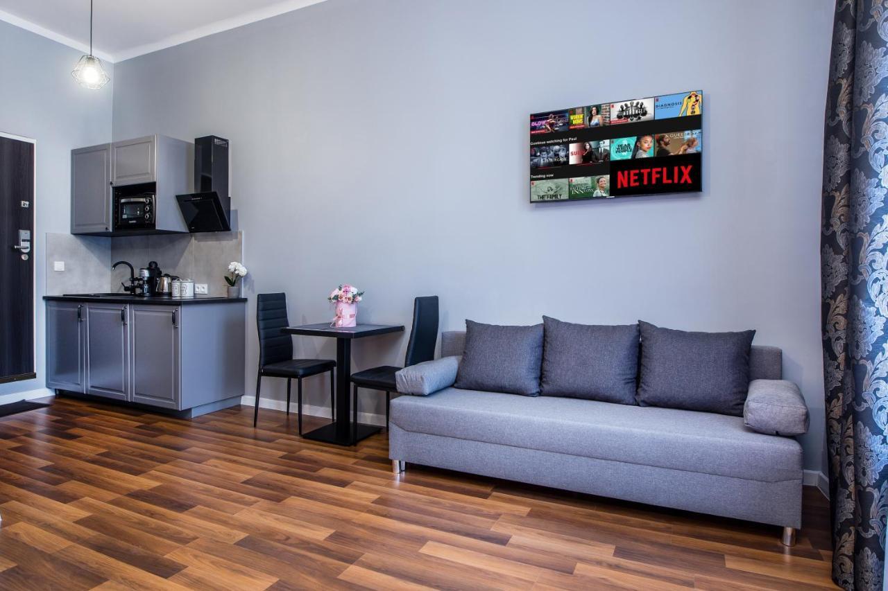 Tribeca City Center Apartments Краков Экстерьер фото