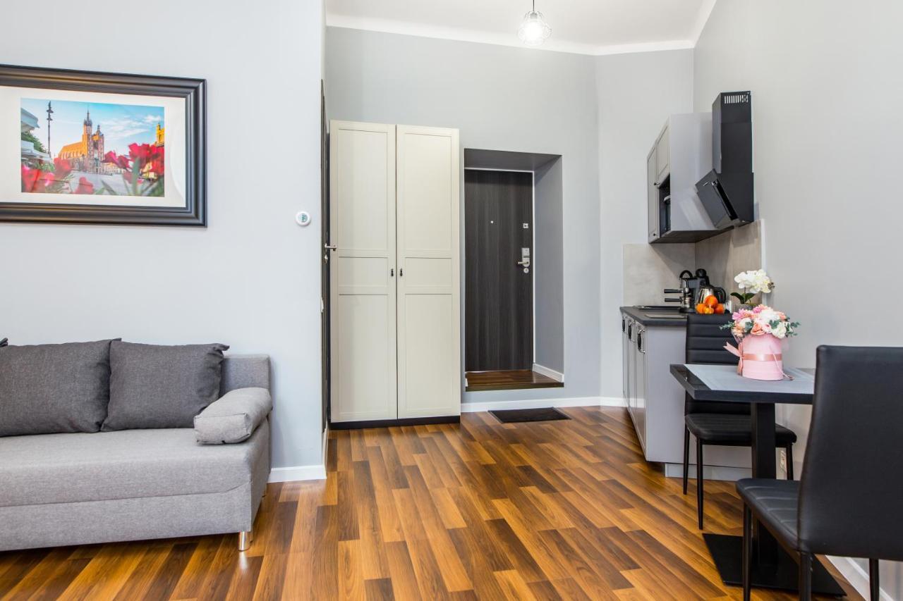 Tribeca City Center Apartments Краков Экстерьер фото