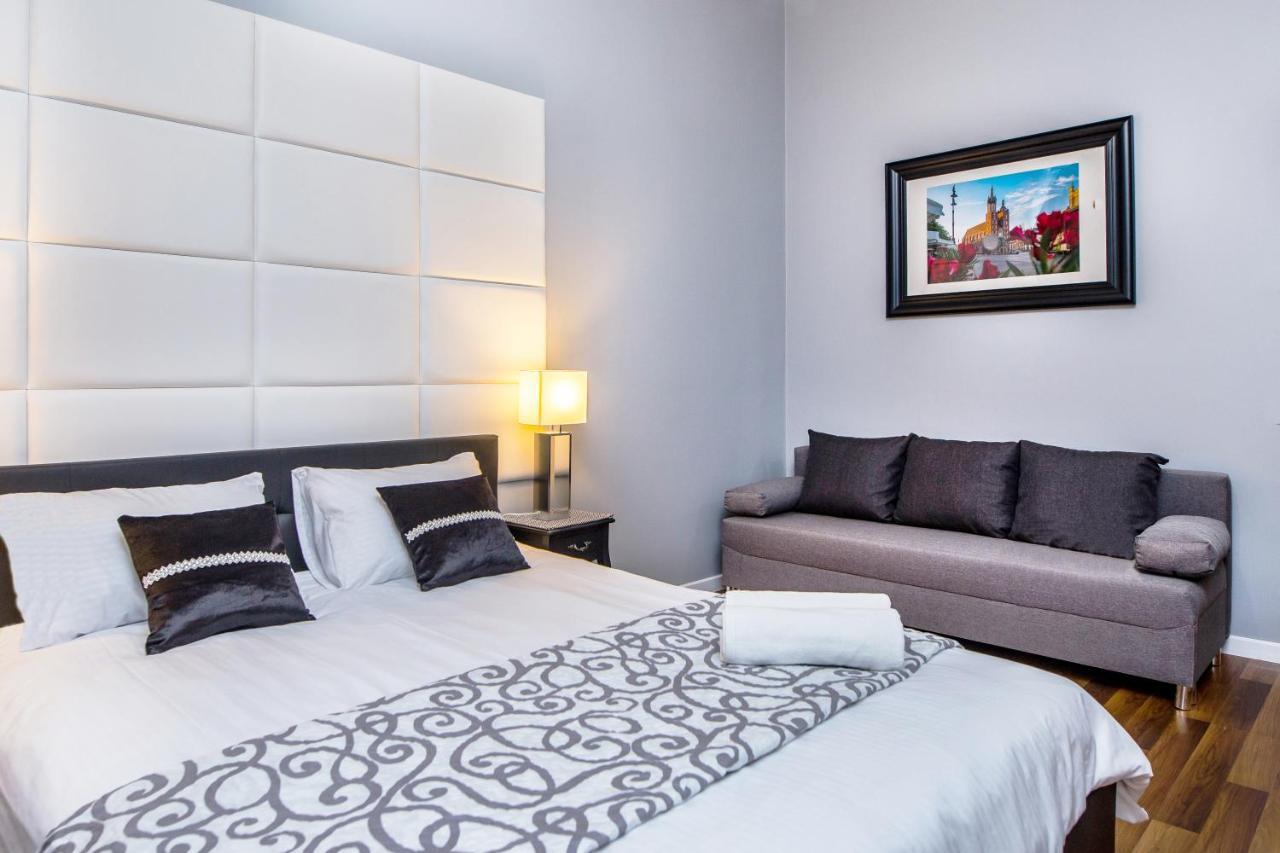 Tribeca City Center Apartments Краков Экстерьер фото