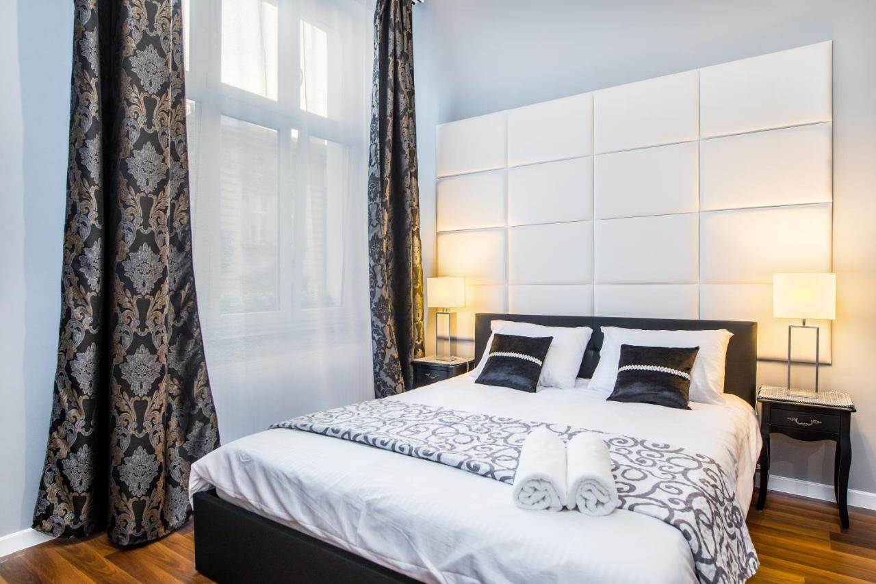 Tribeca City Center Apartments Краков Экстерьер фото