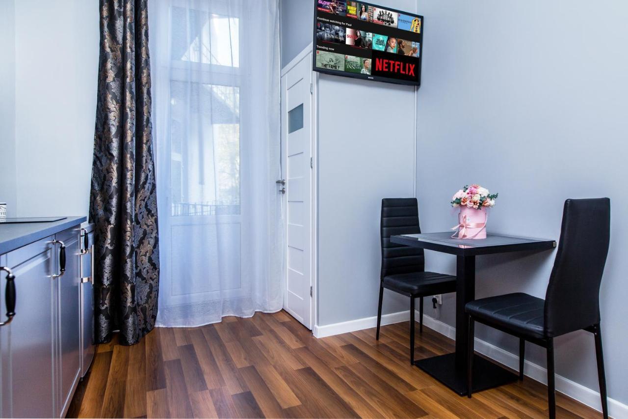 Tribeca City Center Apartments Краков Экстерьер фото