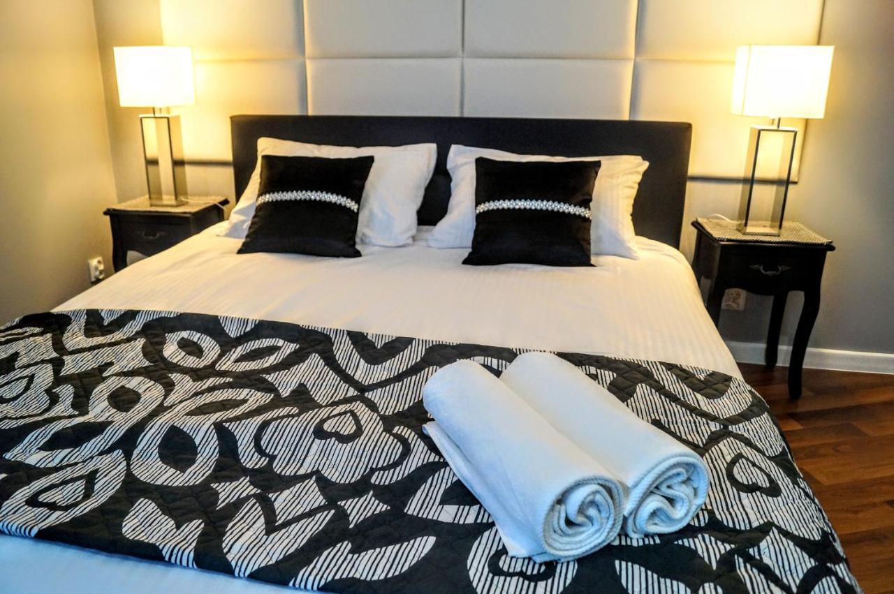 Tribeca City Center Apartments Краков Экстерьер фото